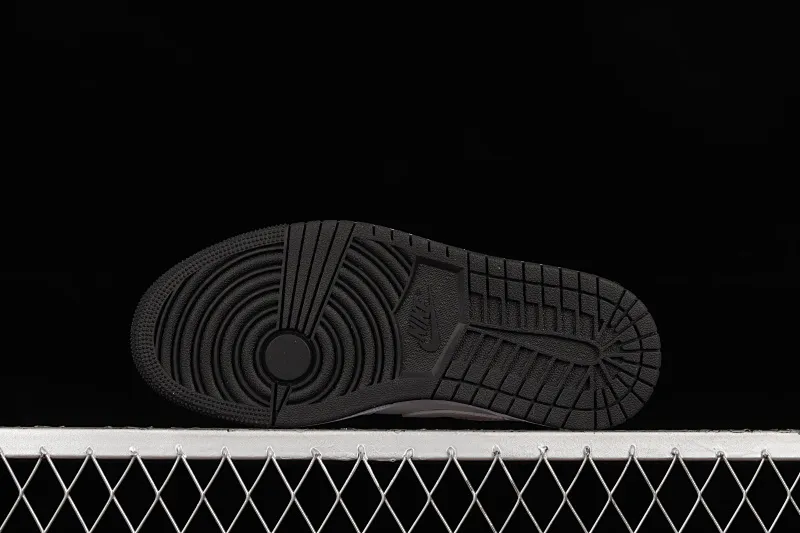 All categories Air Jordan Jordan series basketball shoes Air Jordan 1 Low Z version Air Jordan 1 Low AJ1 Joe 1 all white low-top cultural basketball shoes 553560-164